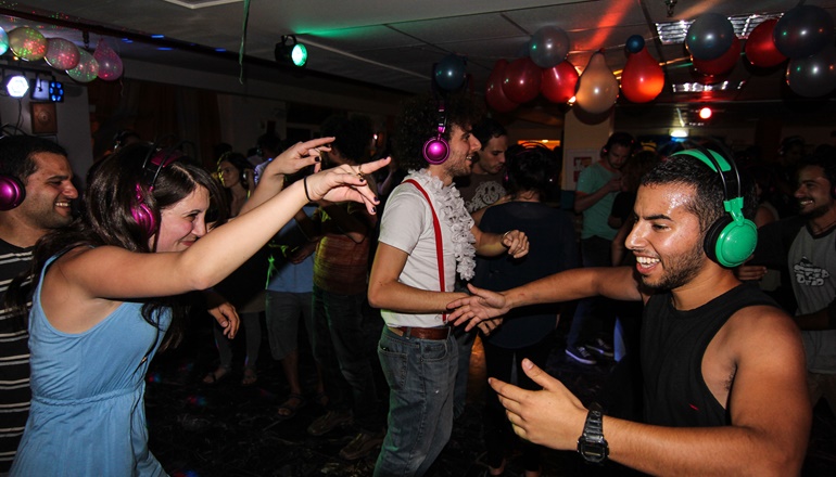 evt-abraham-hostel-new-year-1