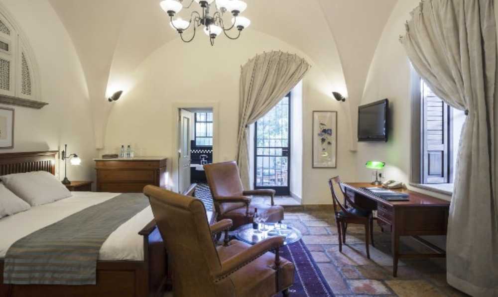 htl-american-colony-1