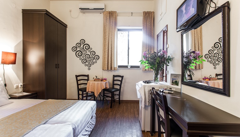 Photo: Little House in Rechavia